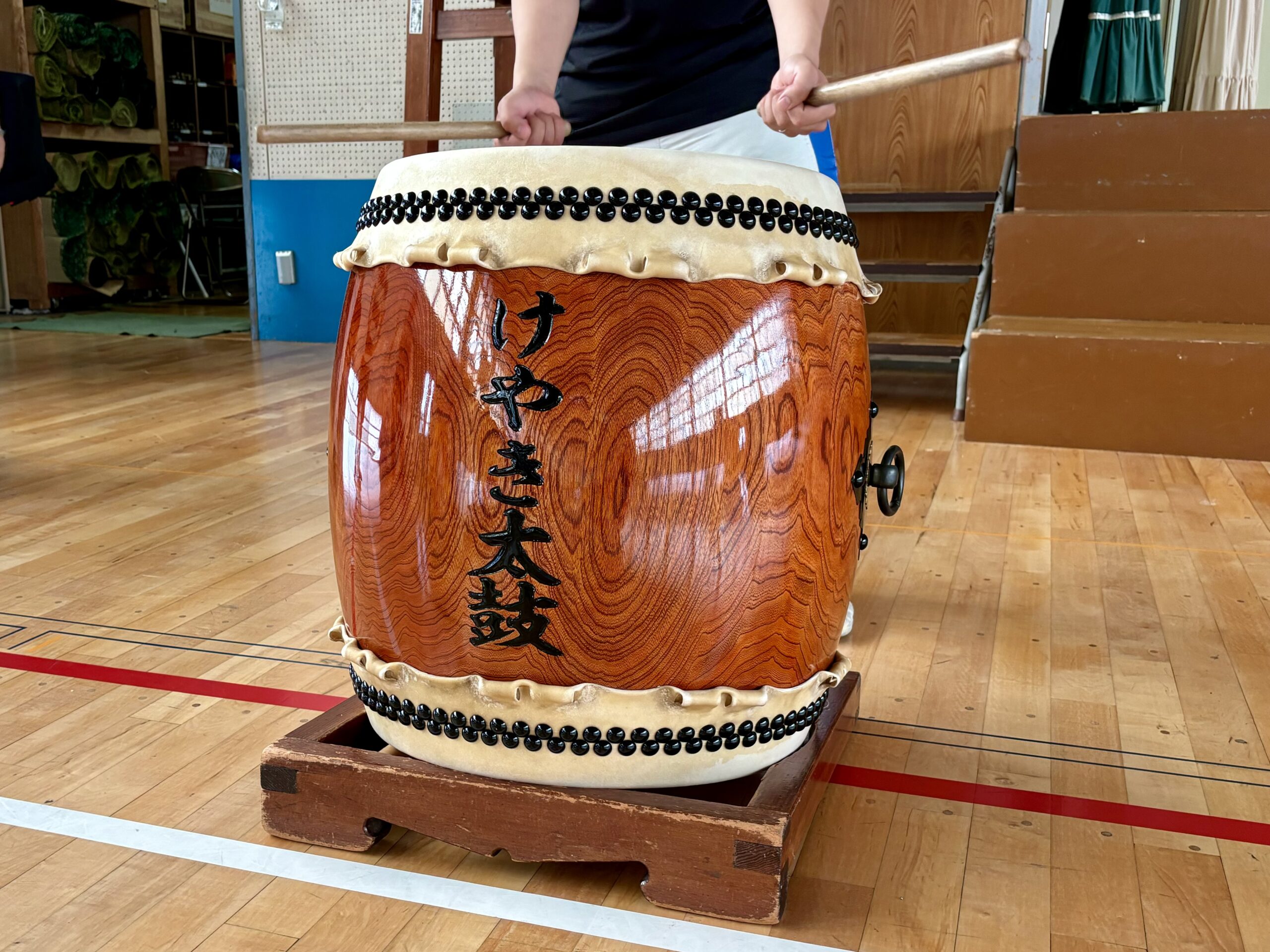1尺5寸長胴太鼓 目有材胴 | 中島屋太鼓店